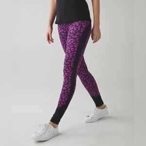 Lululemon Drop it like it’s hot hot pink leggings size 6 30”